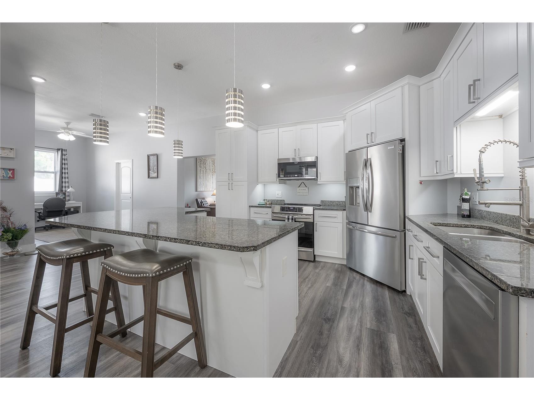 5619 25th Street W Bradenton FL 34207 TB8441860 image14