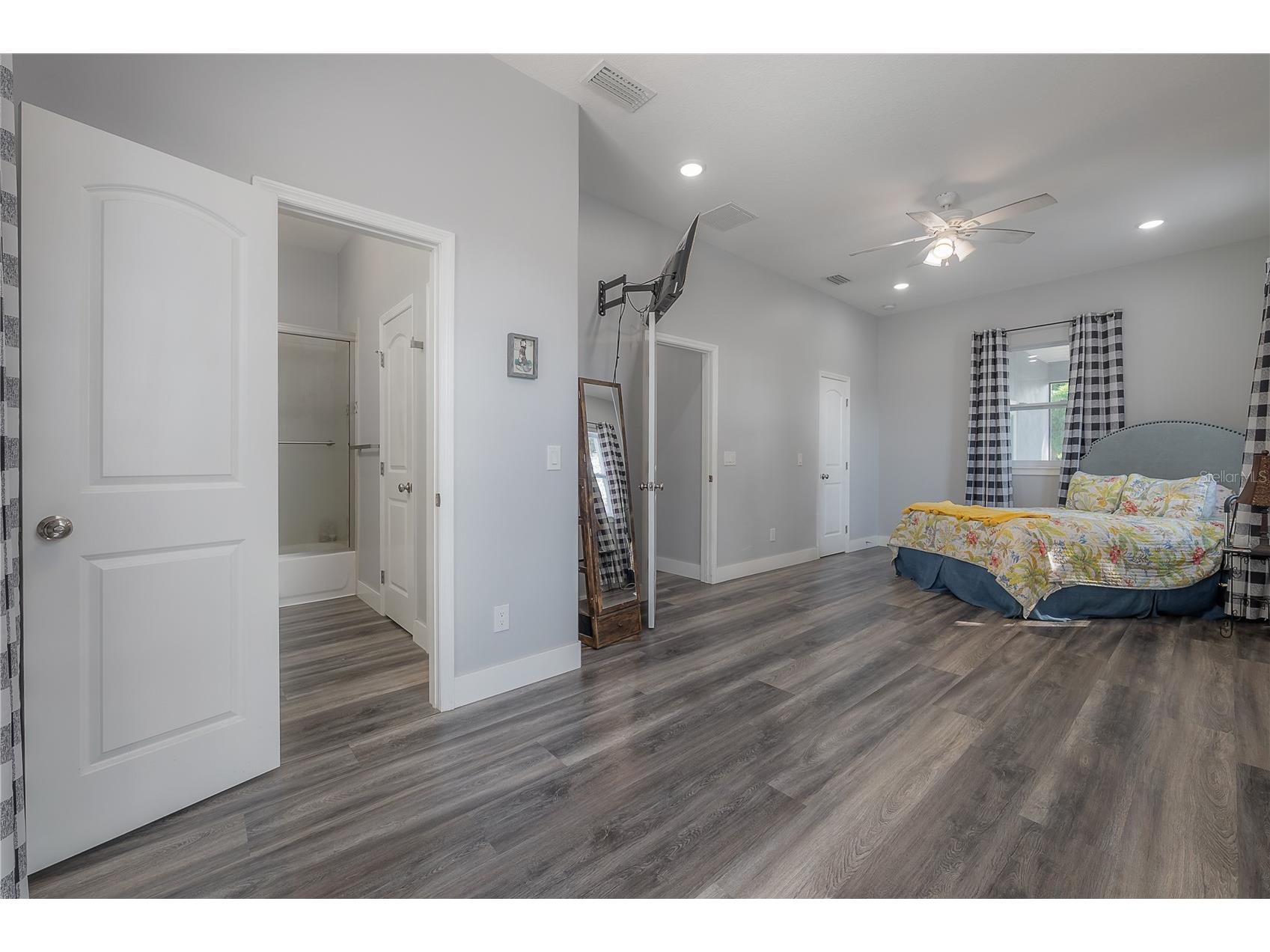 5619 25th Street W Bradenton FL 34207 TB8441860 image23