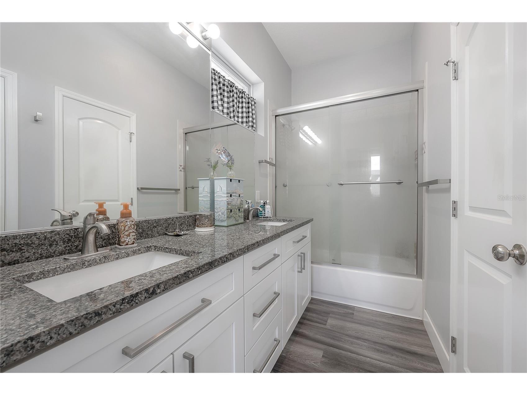 5619 25th Street W Bradenton FL 34207 TB8441860 image30