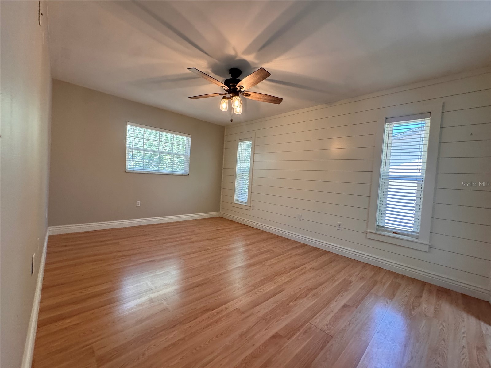 5619 Colonial Oaks Boulevard Sarasota FL 34232 A4684948 image10