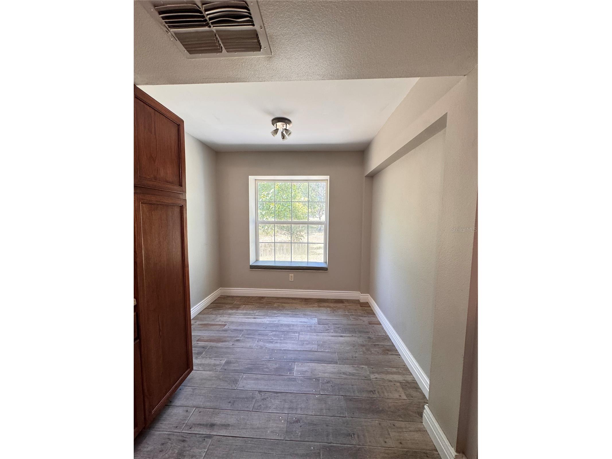 5619 Colonial Oaks Boulevard Sarasota FL 34232 A4684948 image18