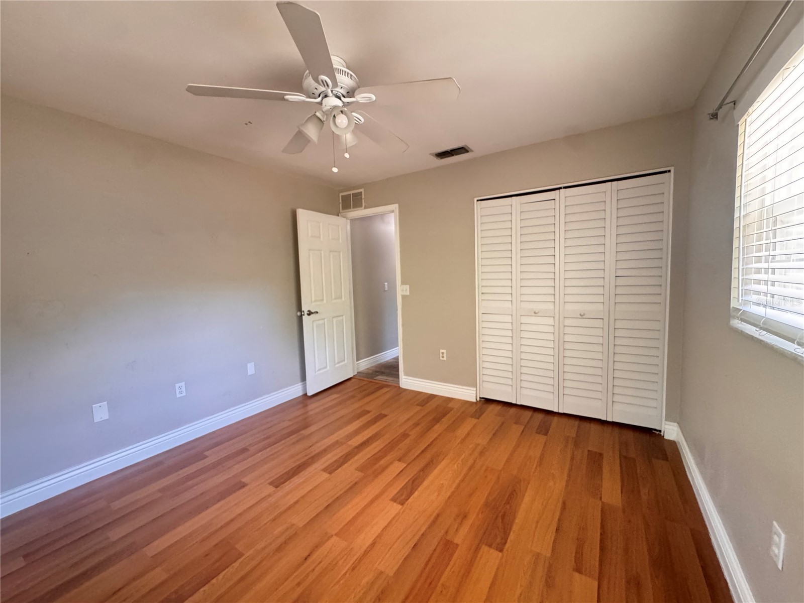 5619 Colonial Oaks Boulevard Sarasota FL 34232 A4684948 image25