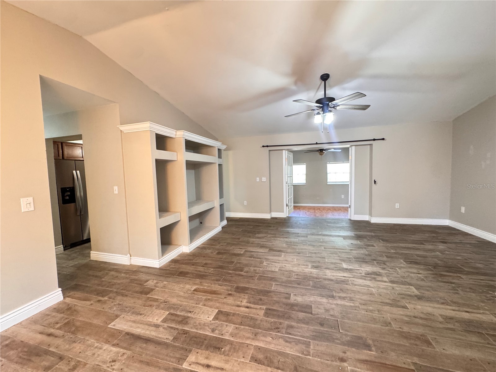 5619 Colonial Oaks Boulevard Sarasota FL 34232 A4684948 image3