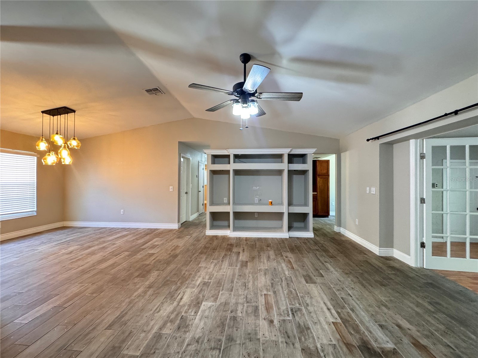 5619 Colonial Oaks Boulevard Sarasota FL 34232 A4684948 image5