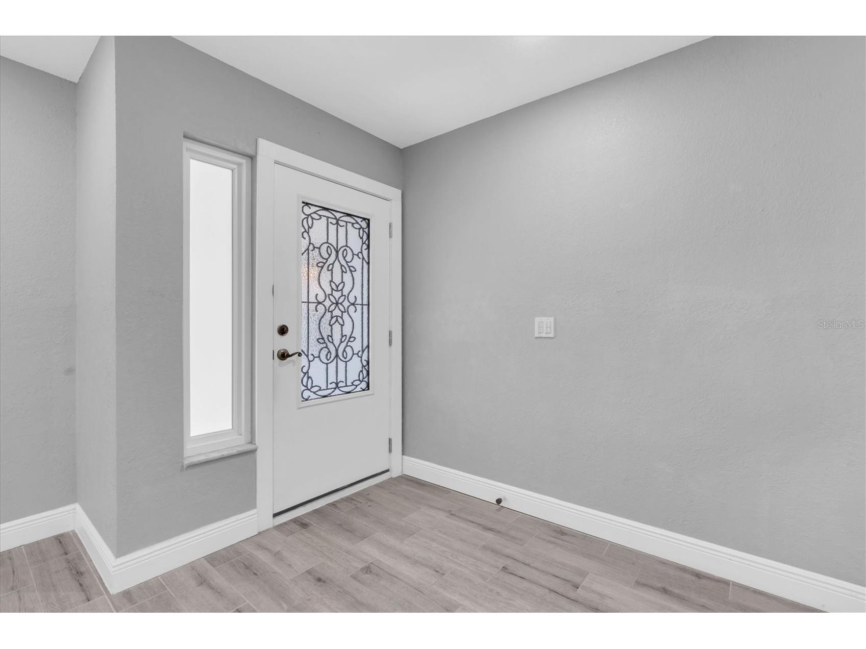 5619 Denver Street NE Saint Petersburg FL 33703 TB8489852 image2