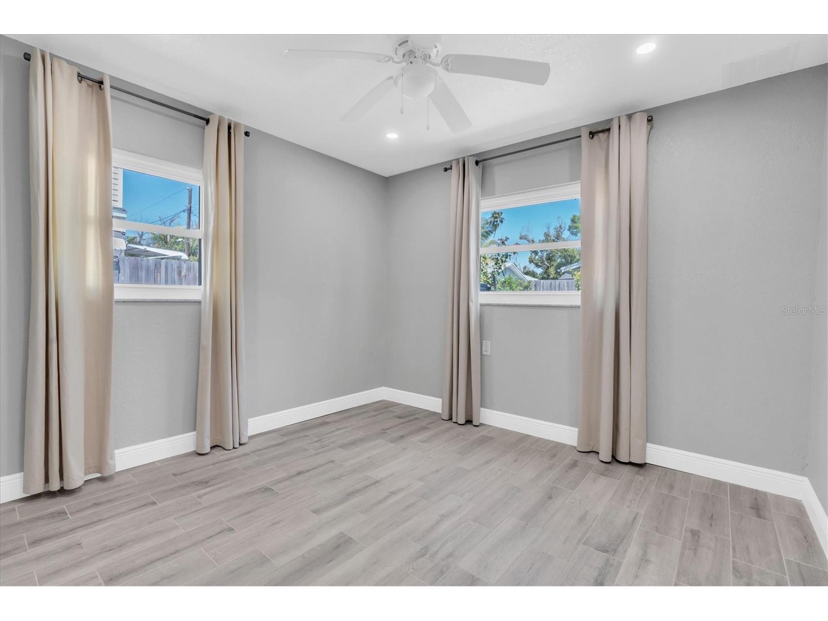 5619 Denver Street NE Saint Petersburg FL 33703 TB8489852 image27