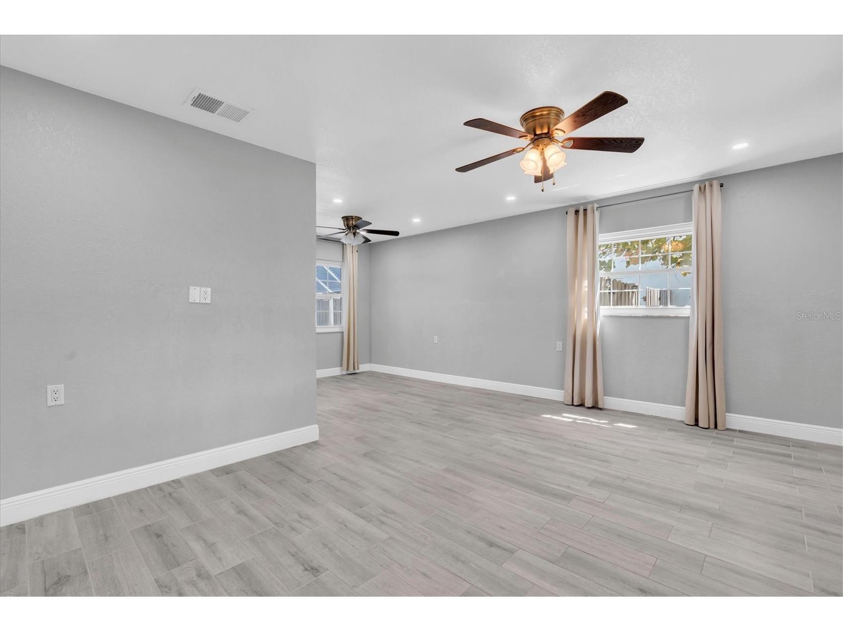 5619 Denver Street NE Saint Petersburg FL 33703 TB8489852 image6