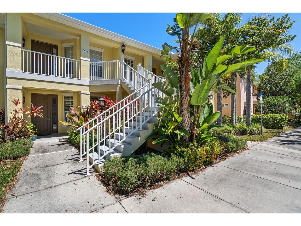 5619 Key West Place Bradenton FL 34203 A4604987 image1