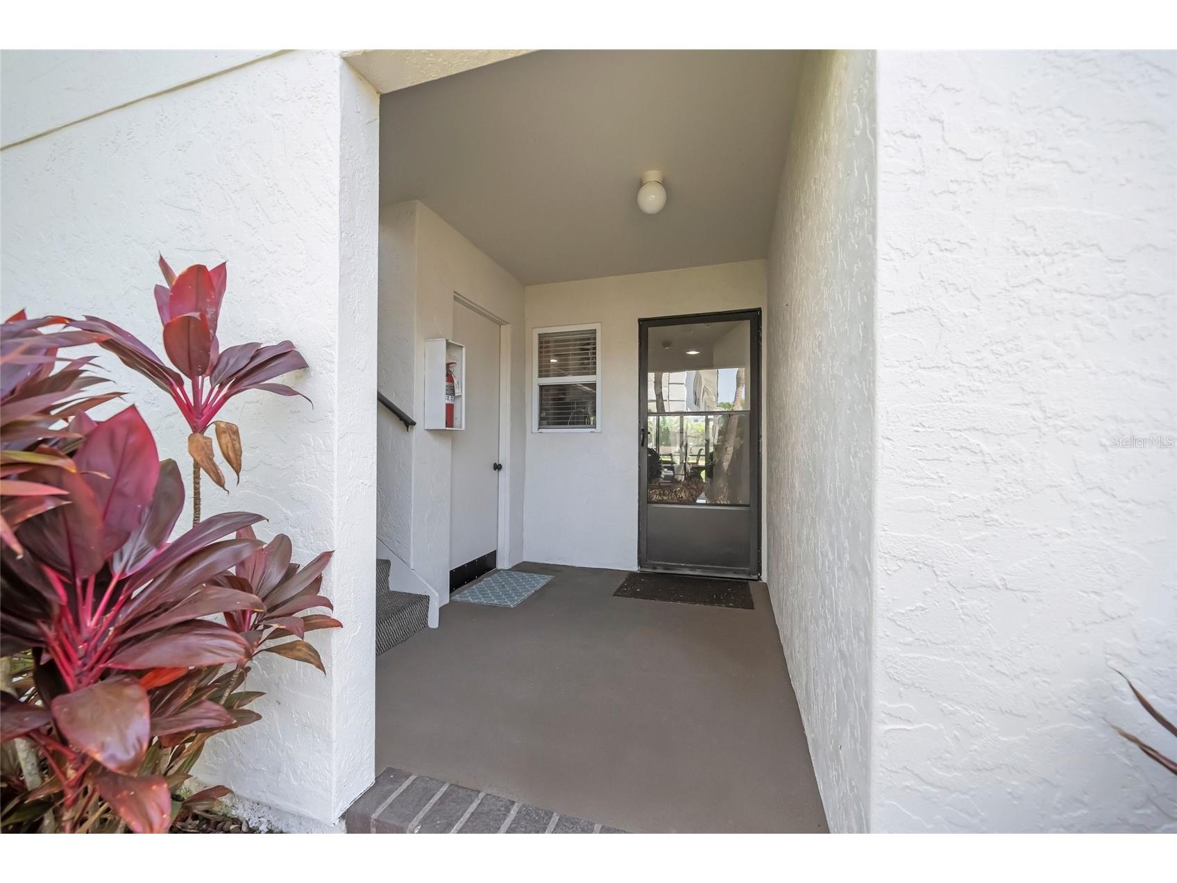 5619 Midnight Pass Road #503 Sarasota FL 34242 A4693474 image1