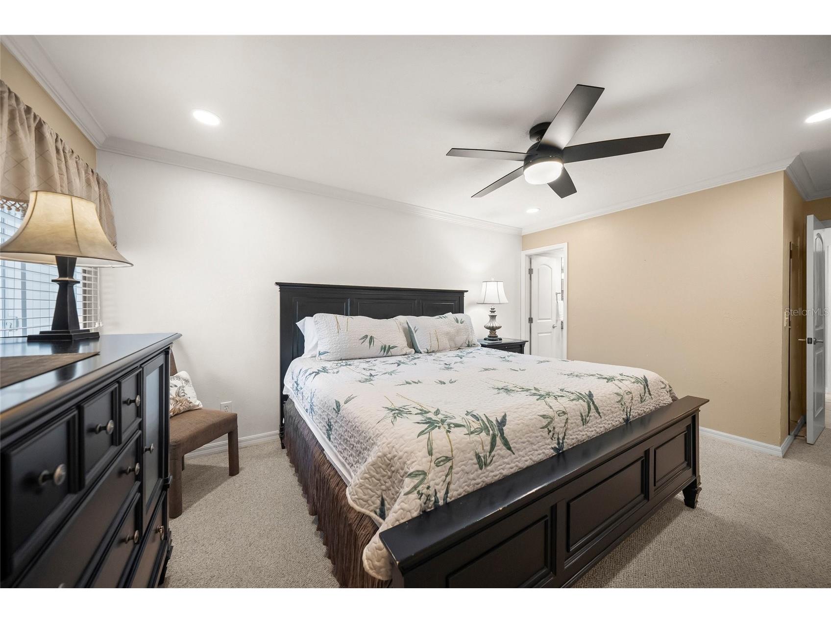 5619 Midnight Pass Road #503 Sarasota FL 34242 A4693474 image14