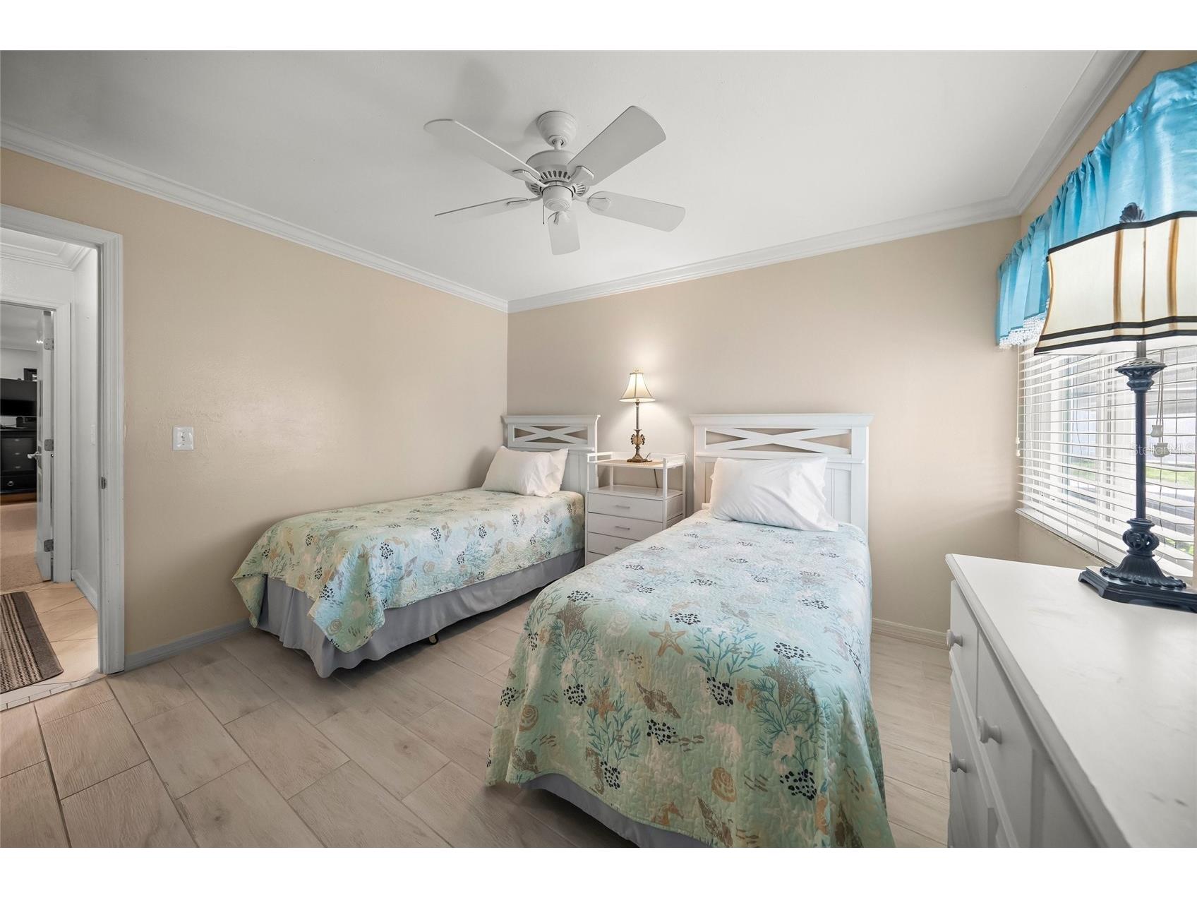 5619 Midnight Pass Road #503 Sarasota FL 34242 A4693474 image18