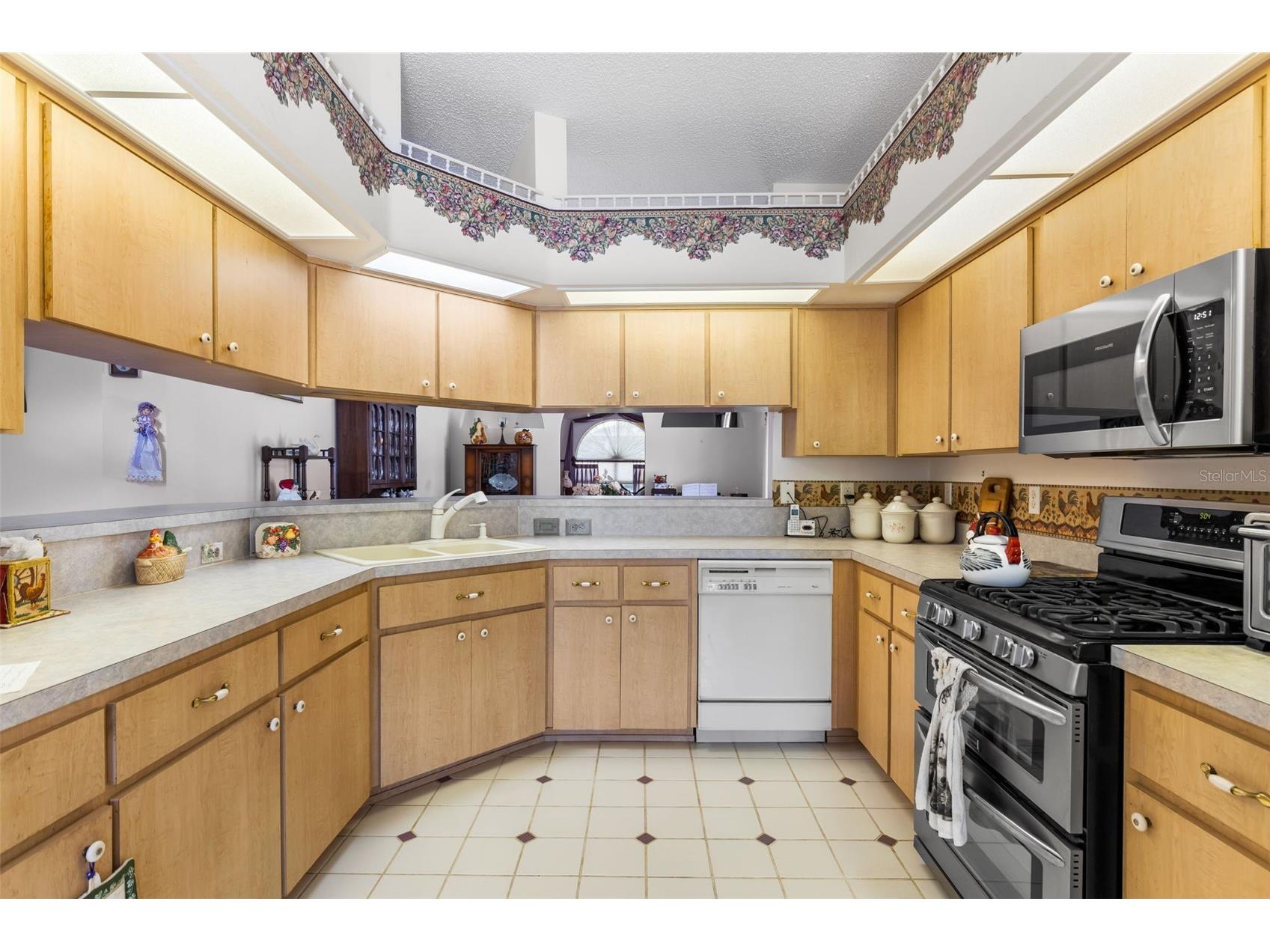 5619 Prince Andrew Court Leesburg FL 34748 G5103006 image4