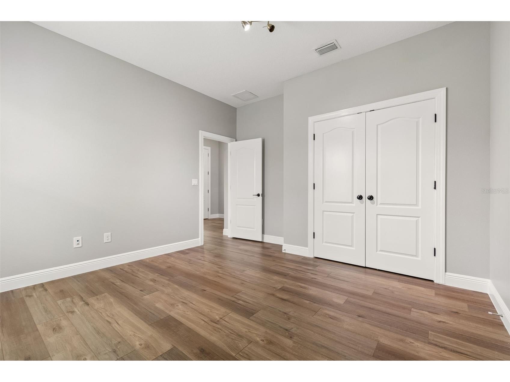 5619 Silver Sun Drive Apollo Beach FL 33572 TB8507011 image10