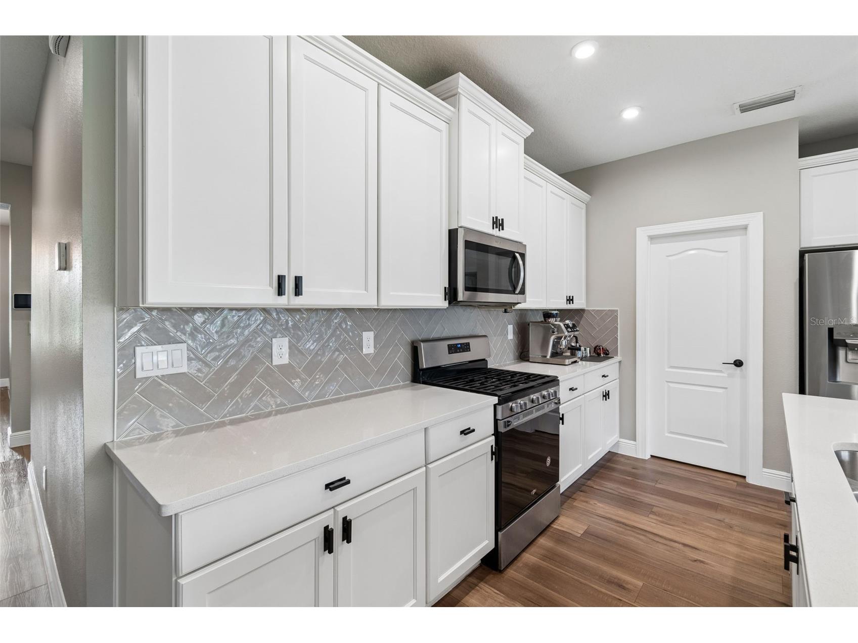 5619 Silver Sun Drive Apollo Beach FL 33572 TB8507011 image25