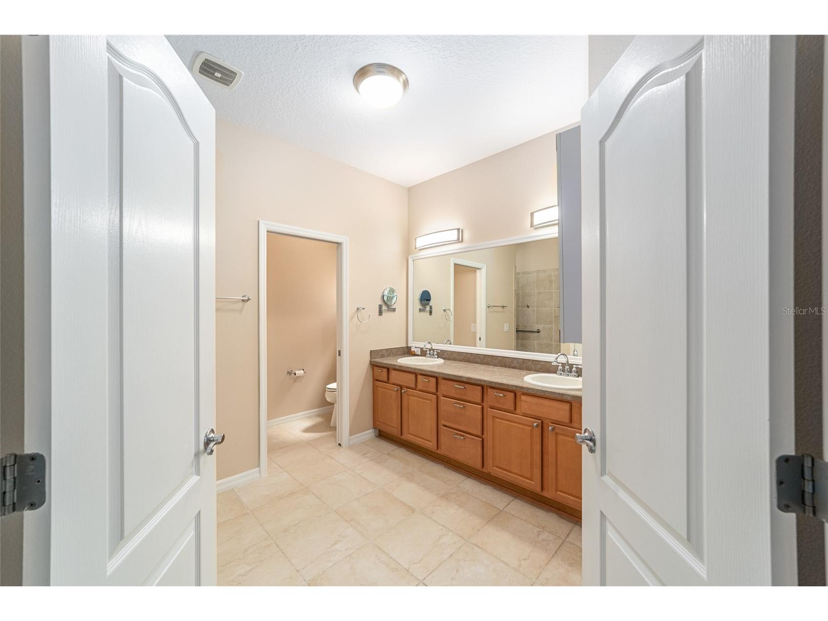 562 Allenwood Loop The Villages FL 32162 OM726346 image17