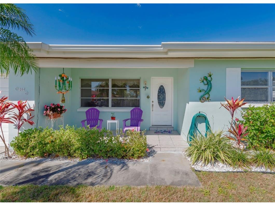 562 Baywood Drive N Dunedin FL 34698 TB8333867 image1