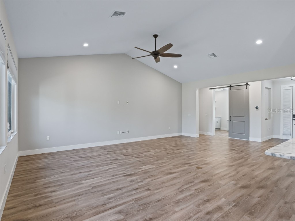 562 Dowling Circle Lady Lake FL 32159 G5104366 image10