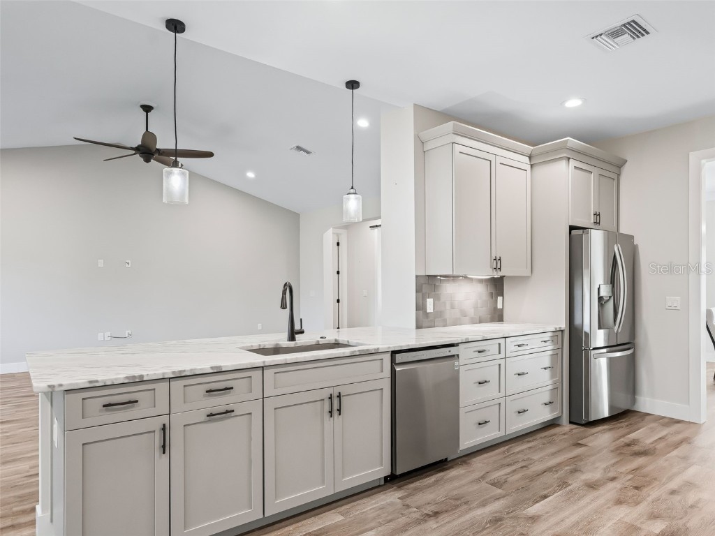 562 Dowling Circle Lady Lake FL 32159 G5104366 image16