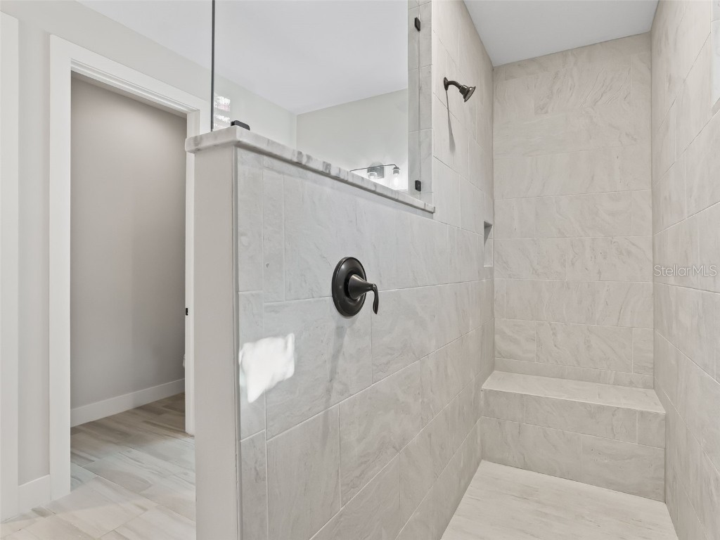 562 Dowling Circle Lady Lake FL 32159 G5104366 image32