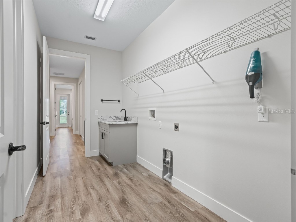 562 Dowling Circle Lady Lake FL 32159 G5104366 image42