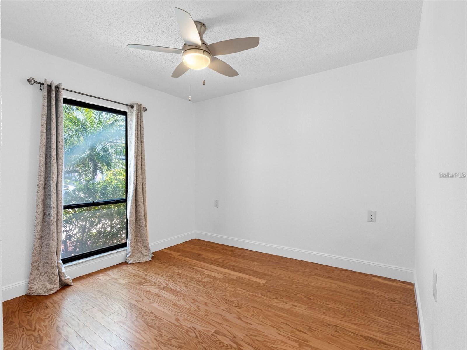 562 Johns Pass Avenue Madeira Beach FL 33708 - INTRACOASTAL TB8496800 image24