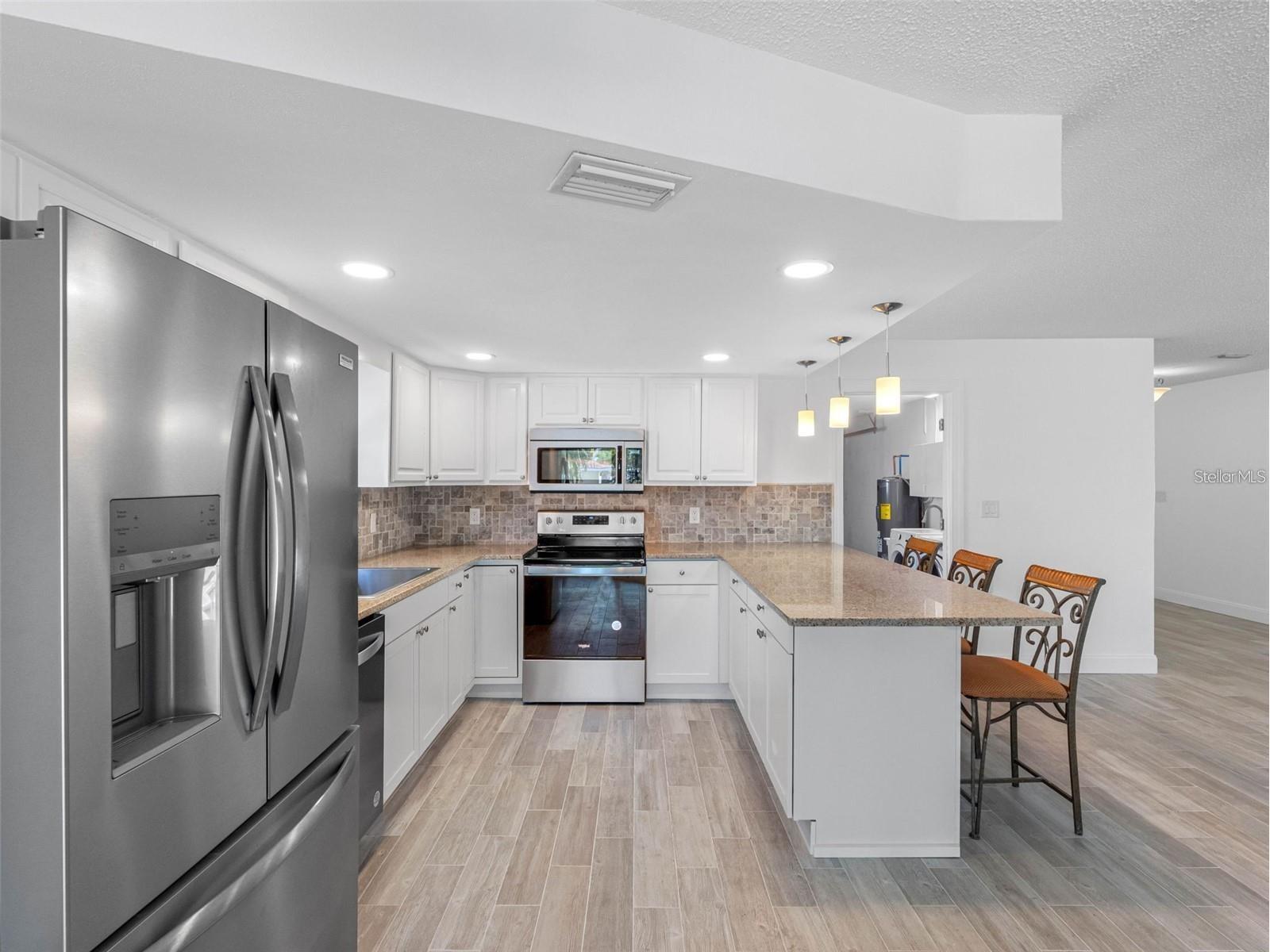 562 Johns Pass Avenue Madeira Beach FL 33708 - INTRACOASTAL TB8496800 image28