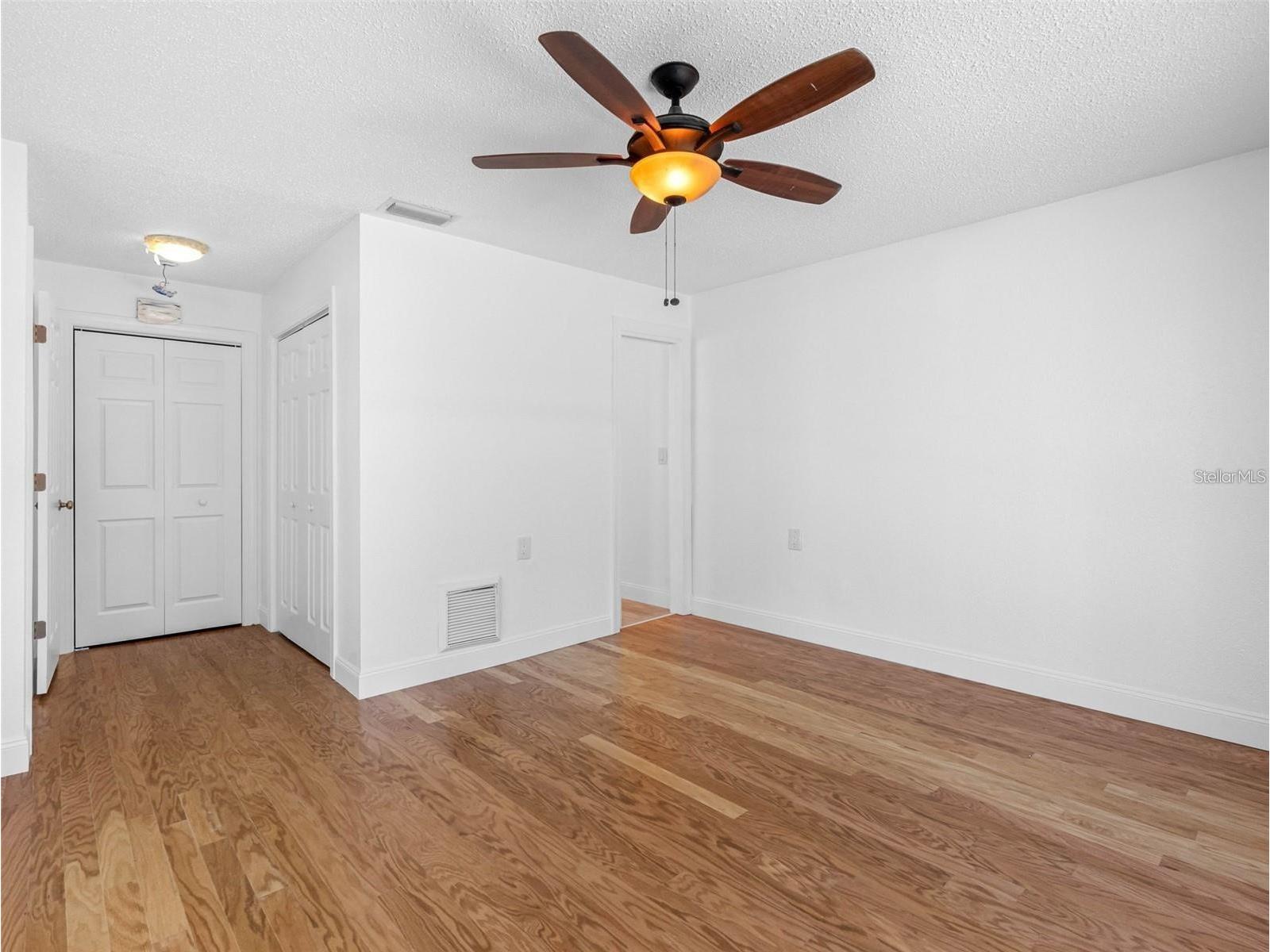 562 Johns Pass Avenue Madeira Beach FL 33708 - INTRACOASTAL TB8496800 image30