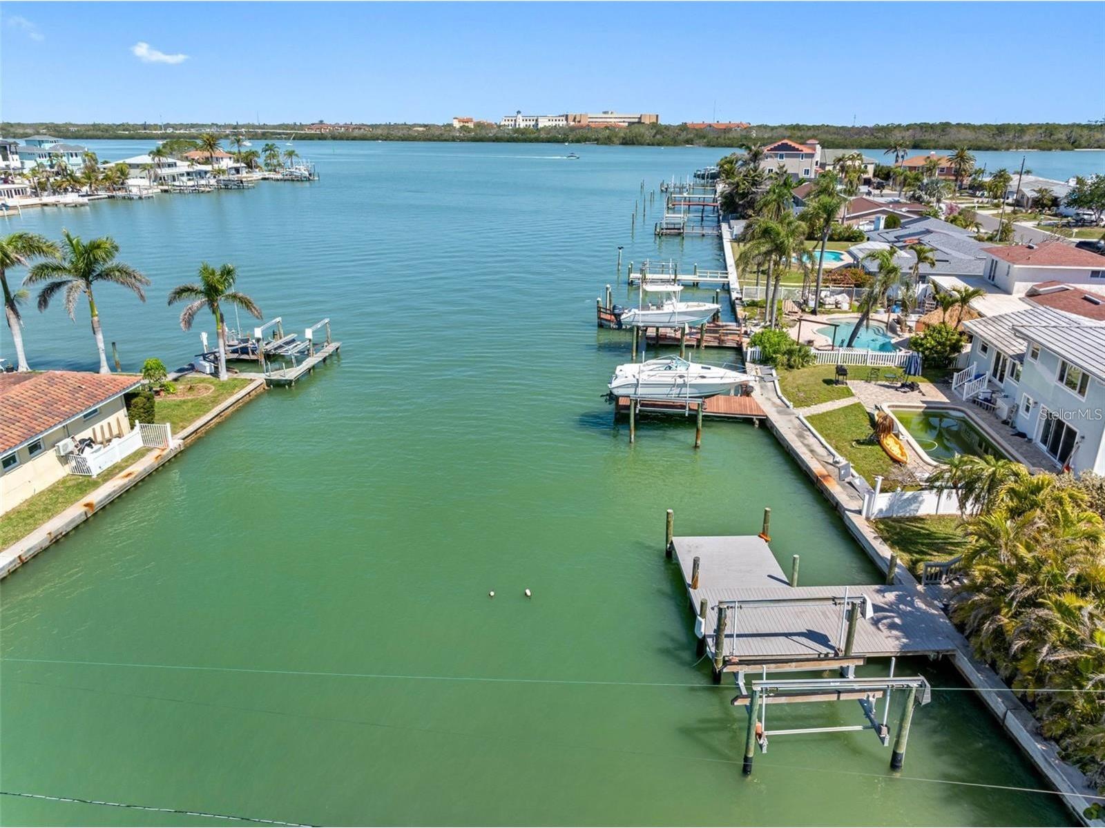 562 Johns Pass Avenue Madeira Beach FL 33708 - INTRACOASTAL TB8496800 image42