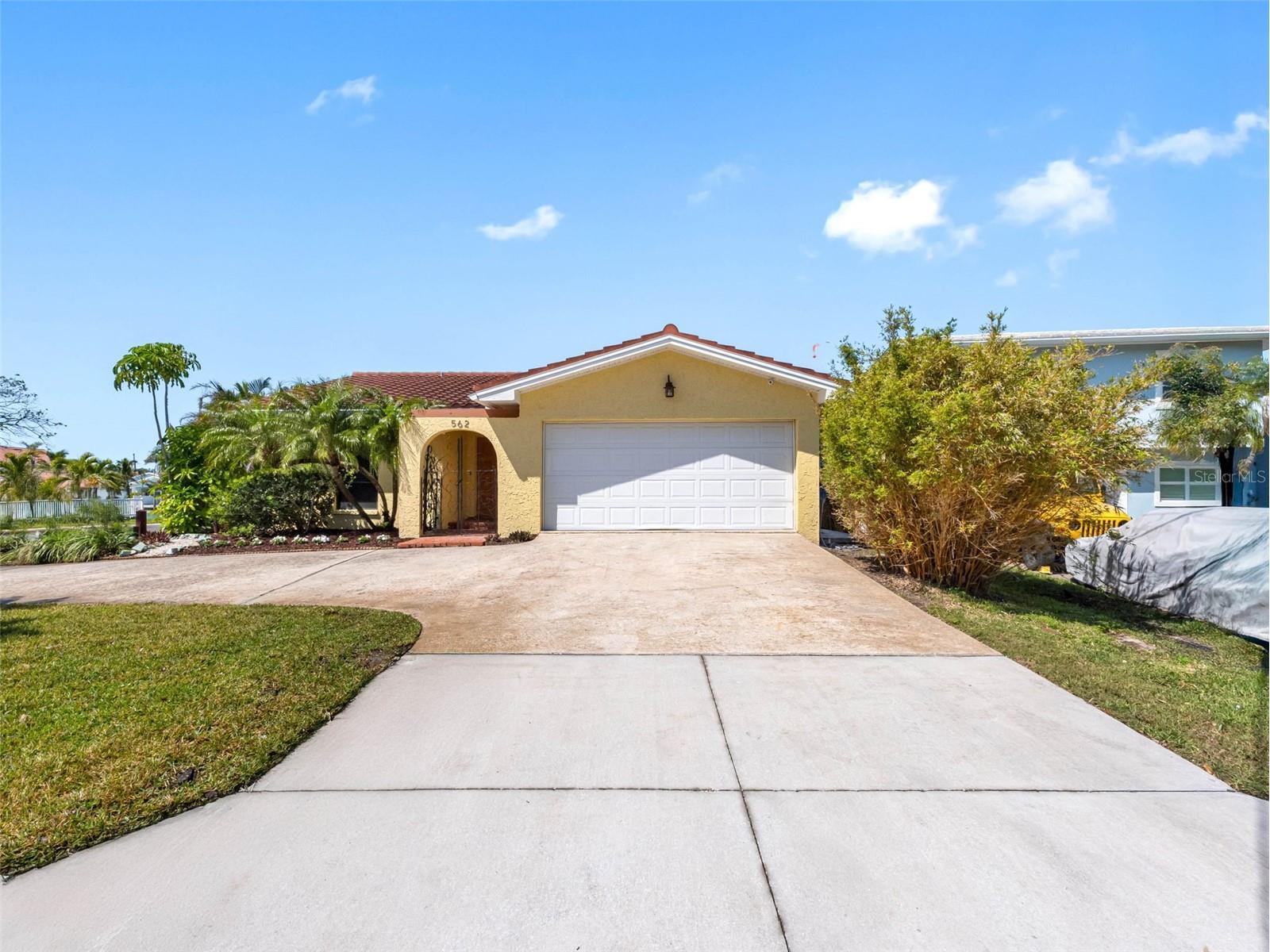 562 Johns Pass Avenue Madeira Beach FL 33708 TB8520269 image11