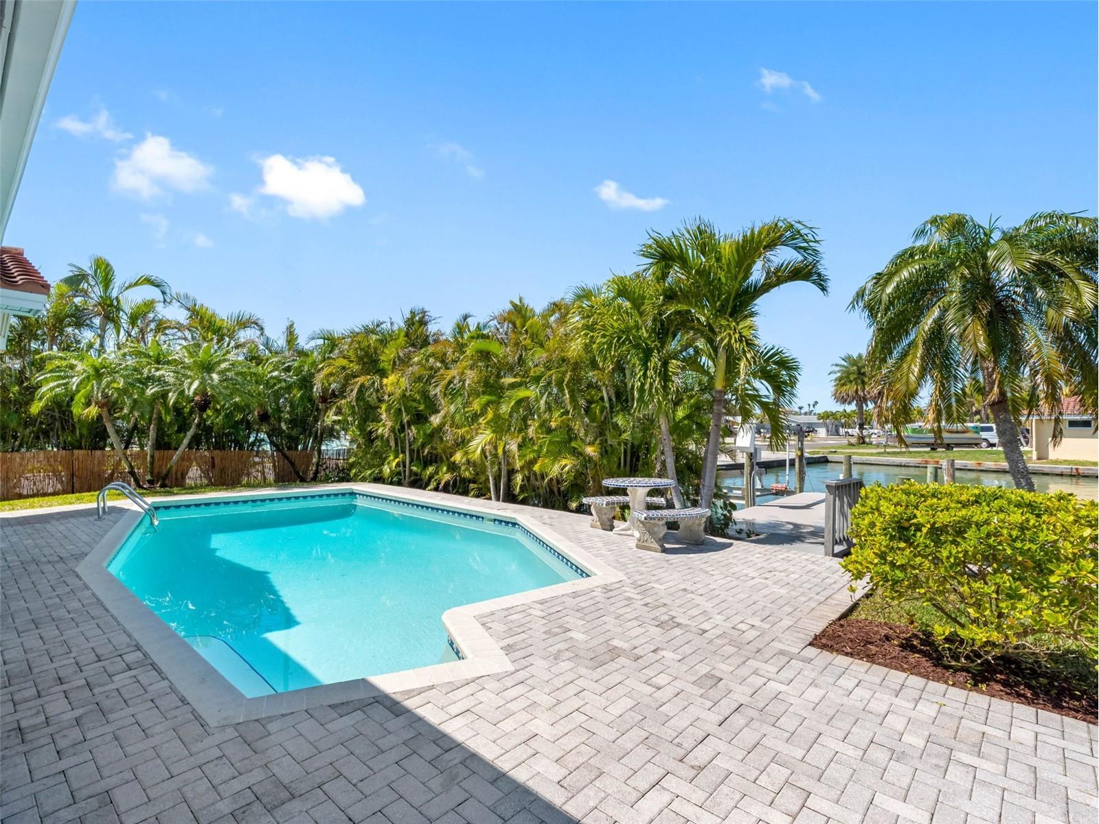 562 Johns Pass Avenue Madeira Beach FL 33708 TB8520269 image15