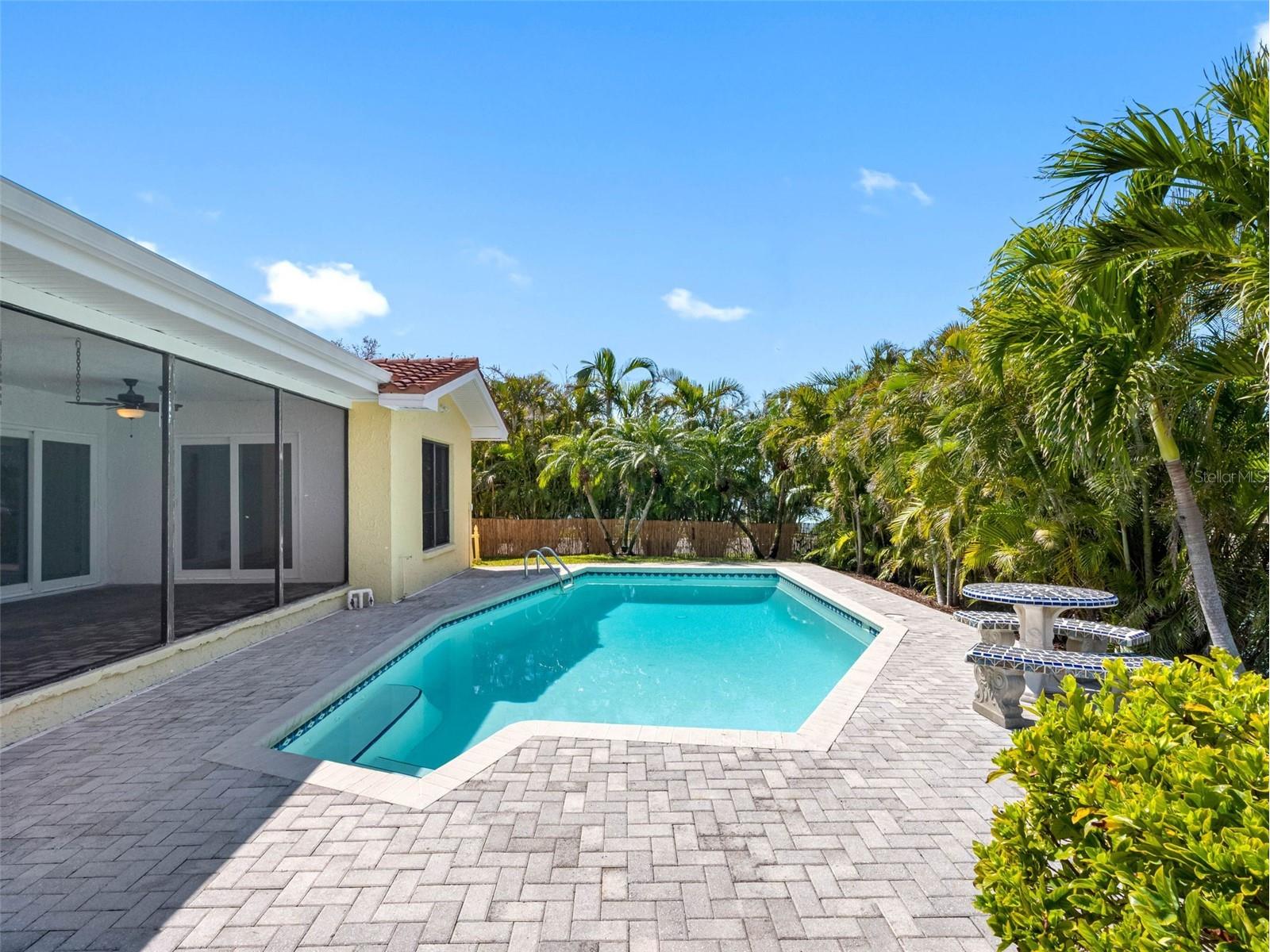 562 Johns Pass Avenue Madeira Beach FL 33708 TB8520269 image16