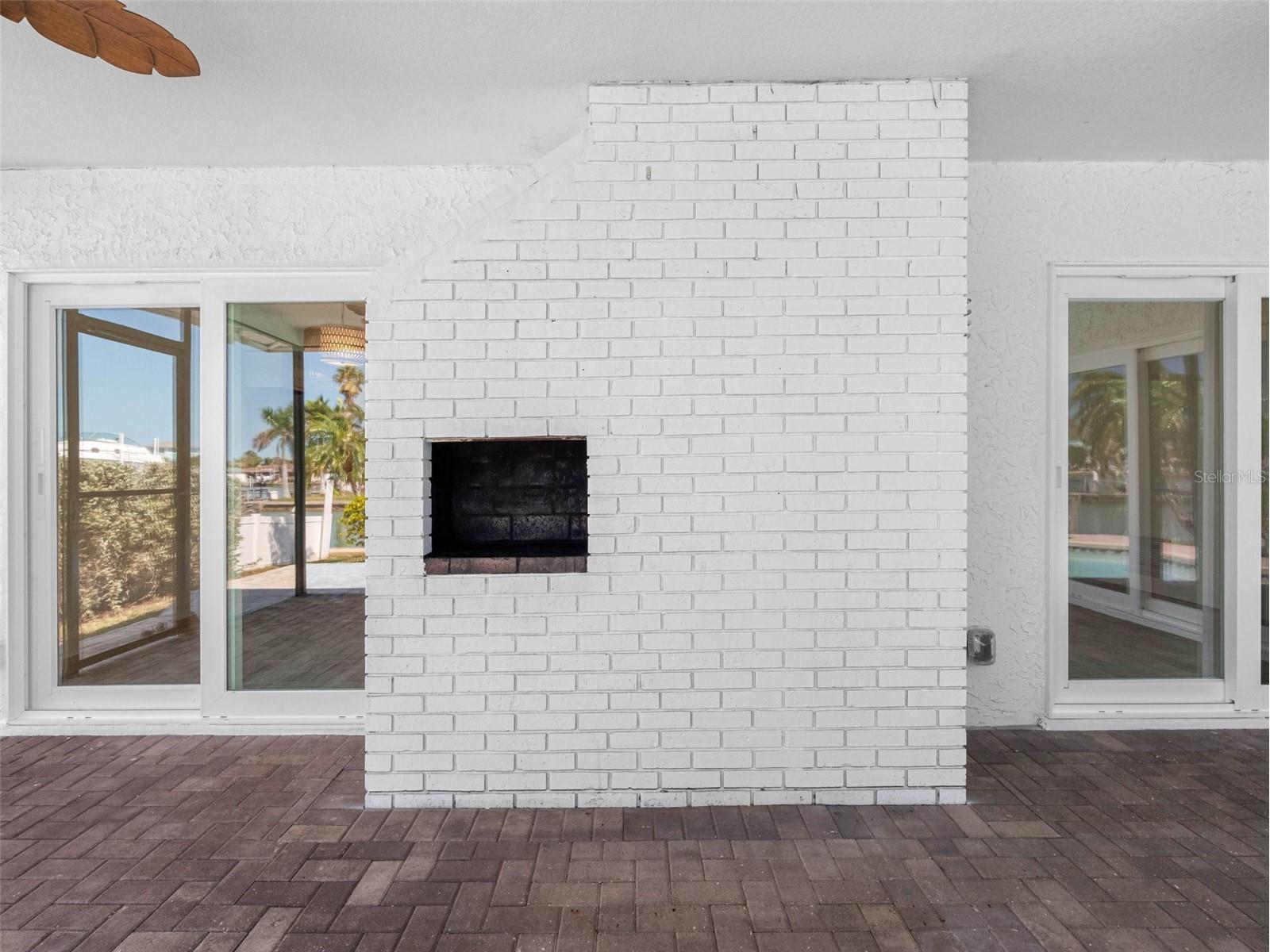 562 Johns Pass Avenue Madeira Beach FL 33708 TB8520269 image34