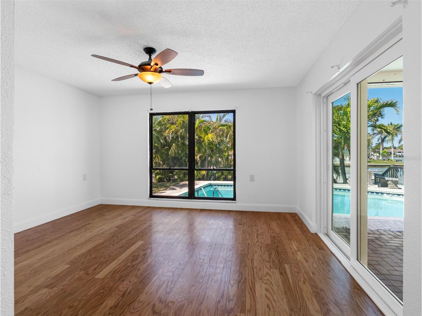 562 Johns Pass Avenue Madeira Beach FL 33708 TB8520269 image40