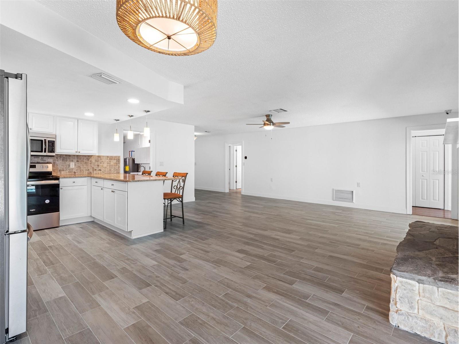 562 Johns Pass Avenue Madeira Beach FL 33708 TB8520269 image58