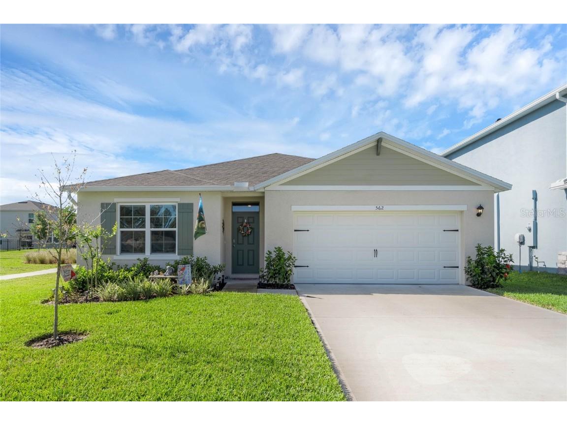 562 Lady Irelyn Court Deland FL 32724 V4935551 image1