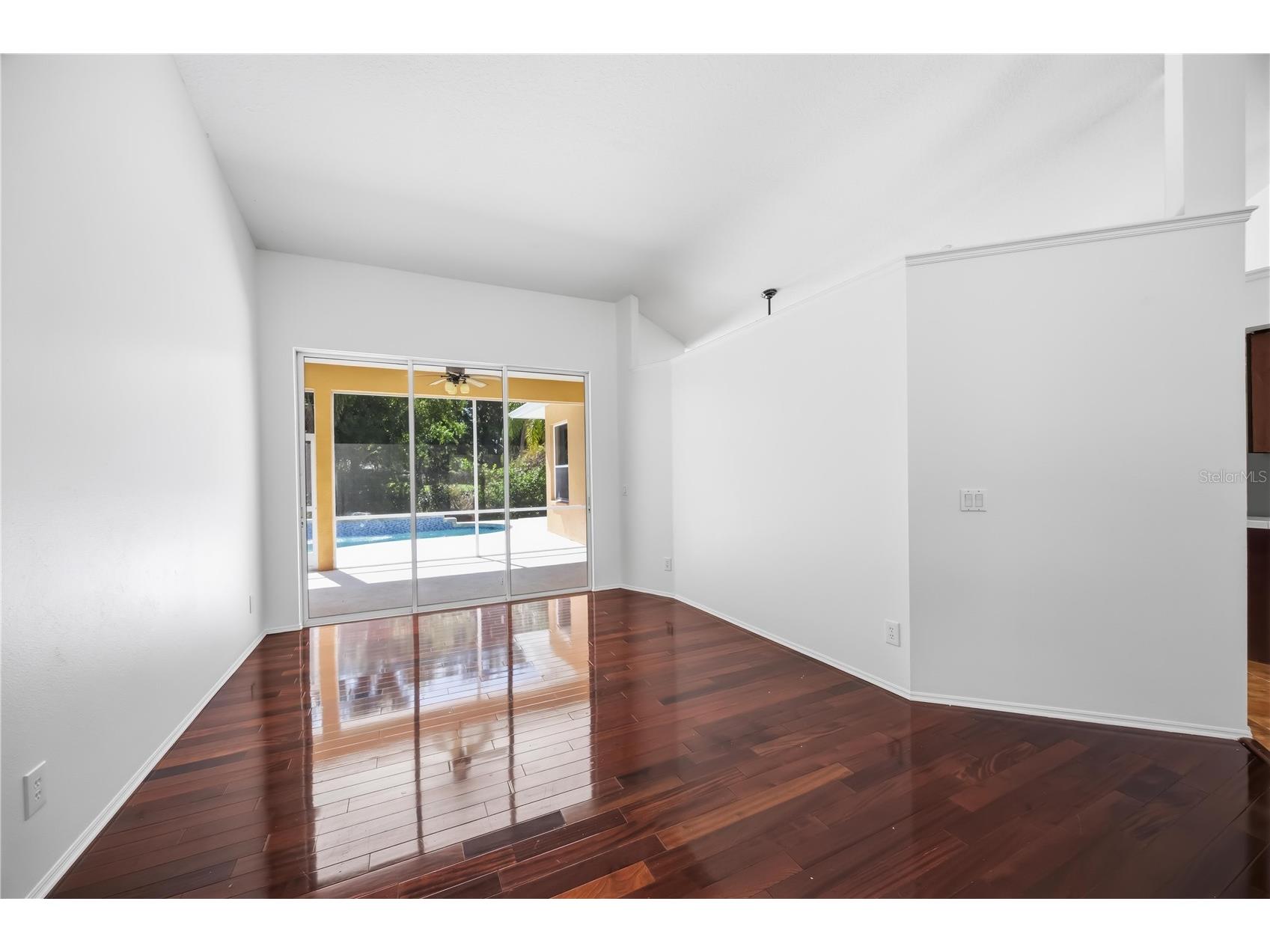 562 Oak Bay Drive Osprey FL 34229 A4690387 image12