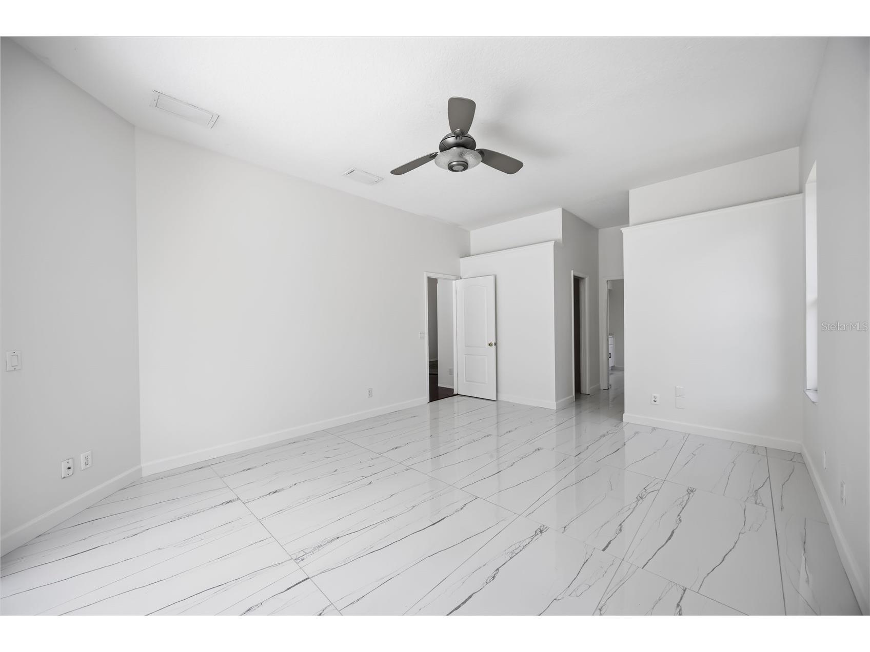 562 Oak Bay Drive Osprey FL 34229 A4690387 image20