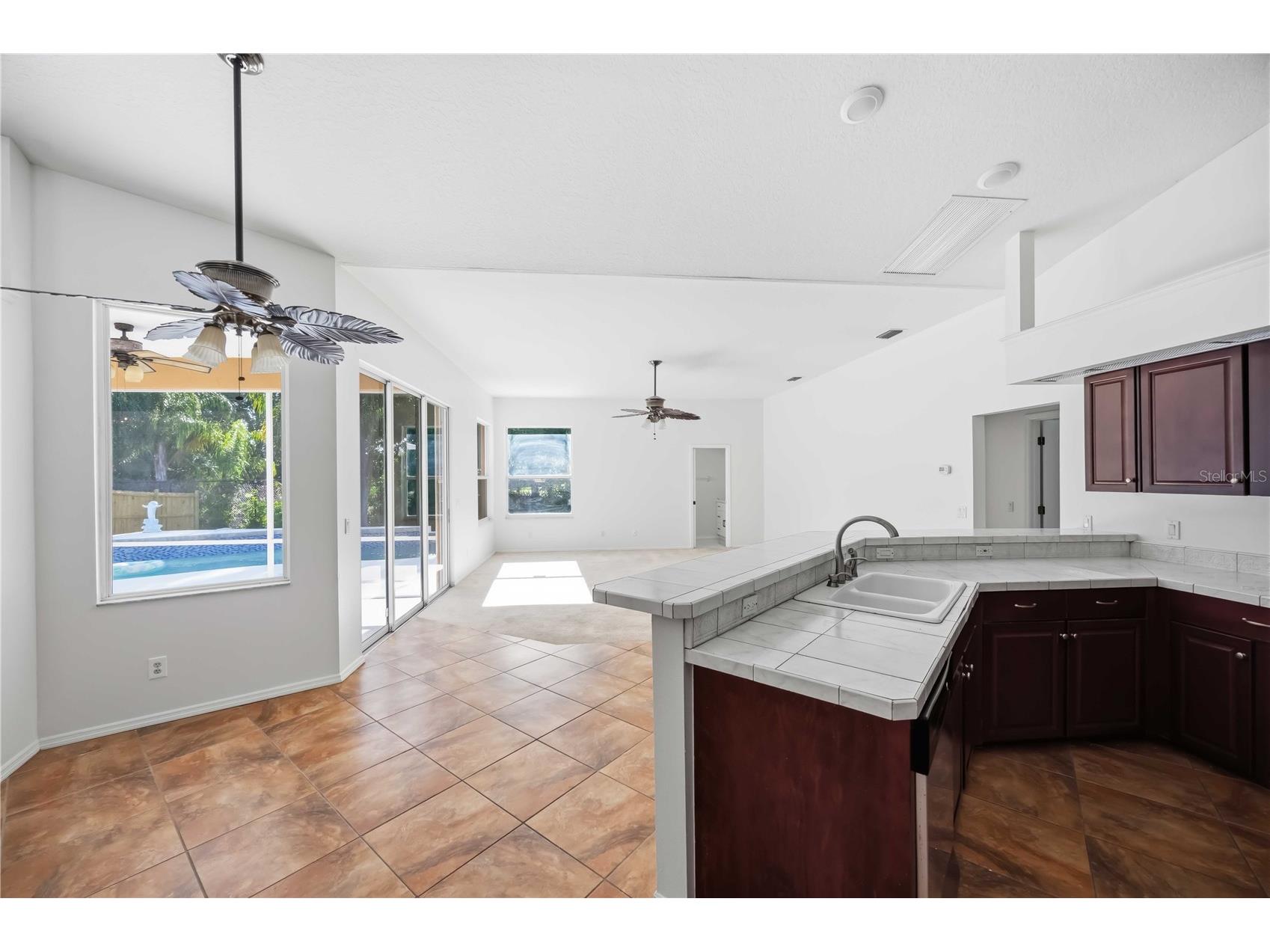 562 Oak Bay Drive Osprey FL 34229 A4690387 image28
