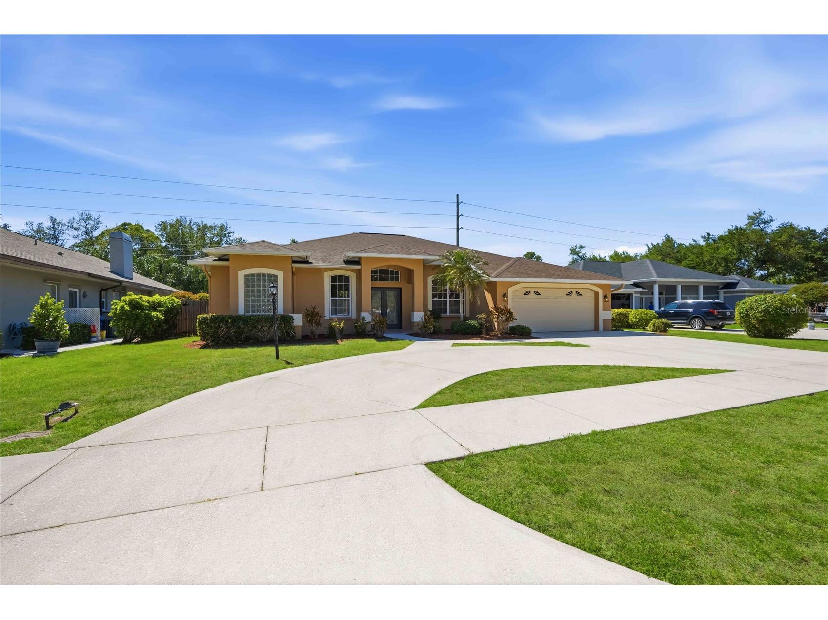 562 Oak Bay Drive Osprey FL 34229 A4690387 image3