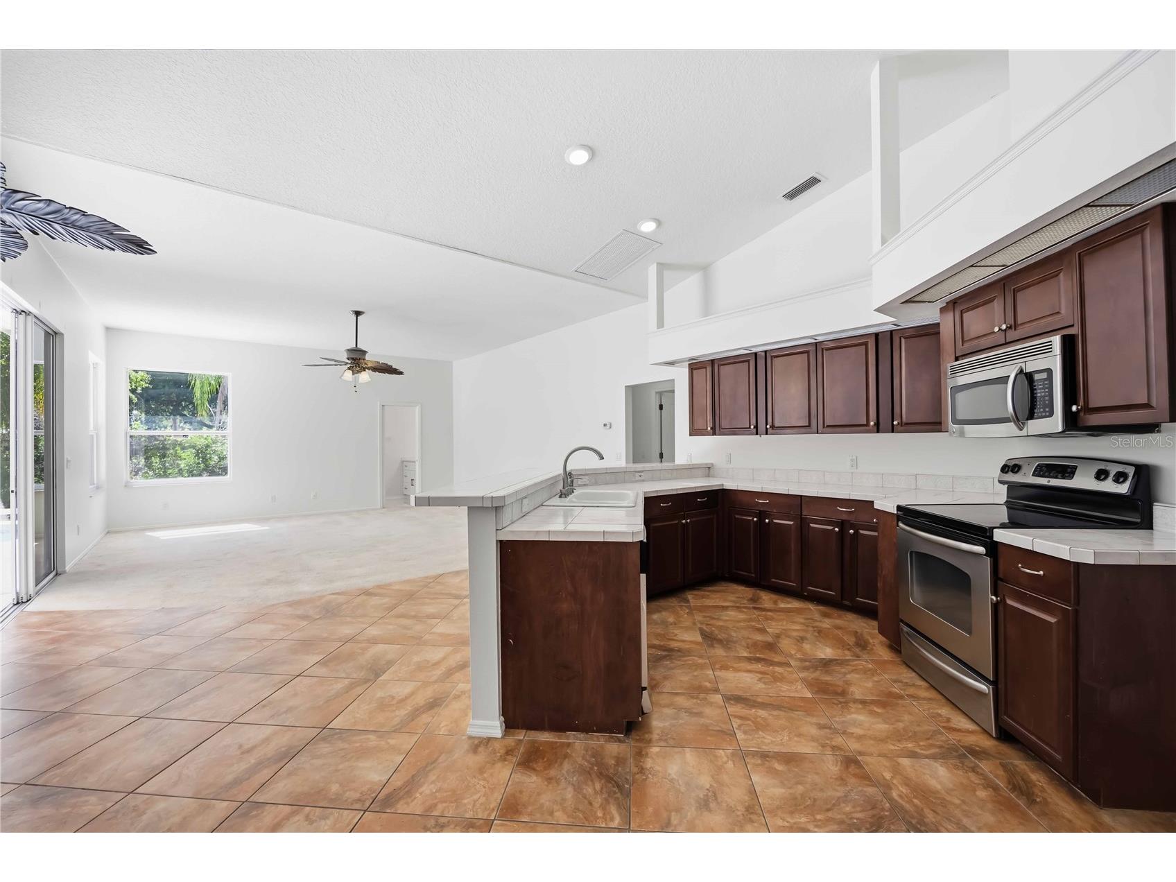562 Oak Bay Drive Osprey FL 34229 A4690387 image32