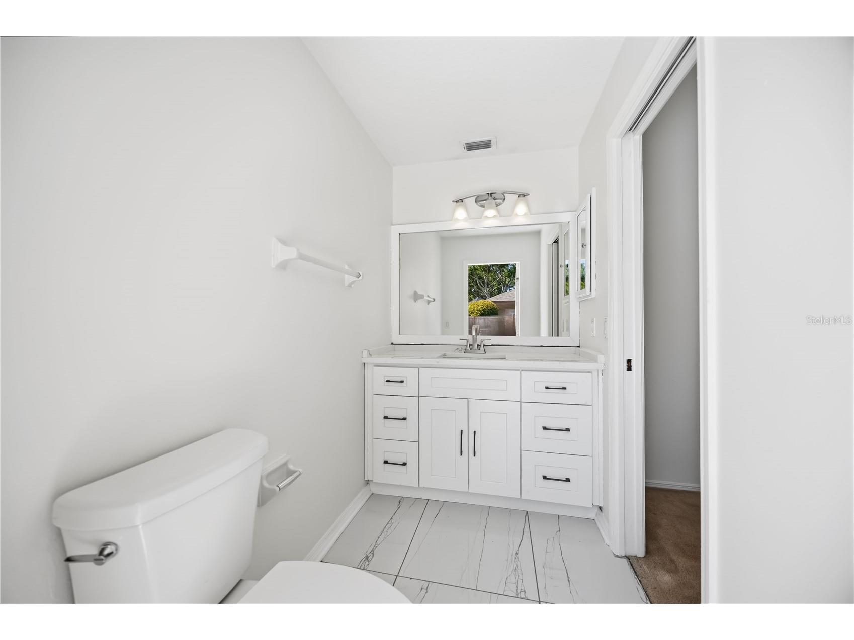 562 Oak Bay Drive Osprey FL 34229 A4690387 image39