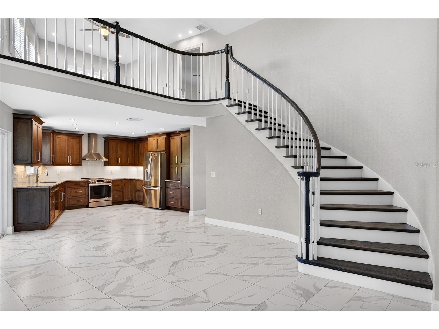 562 Ranger Lane Longboat Key FL 34228 A4675541 image18