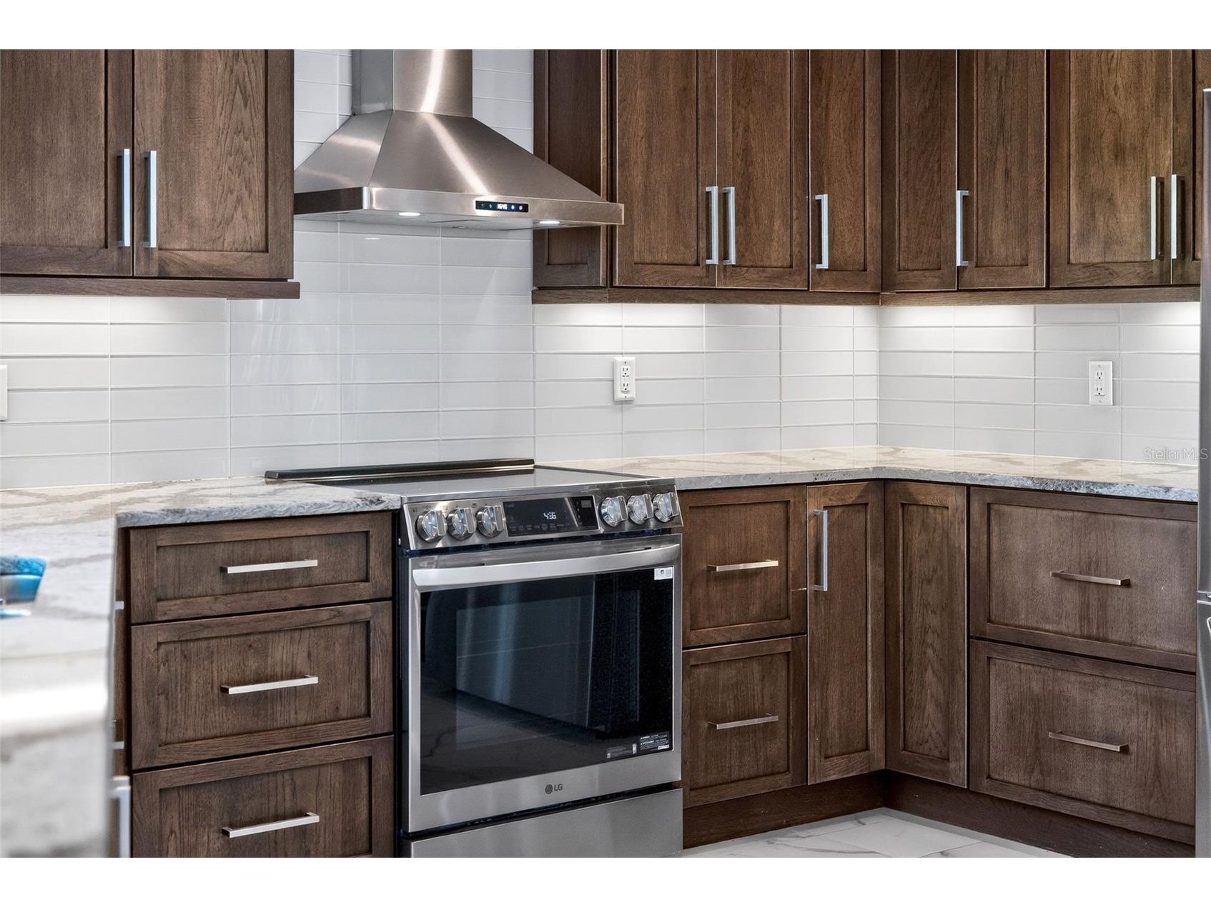 562 Ranger Lane Longboat Key FL 34228 A4675541 image20