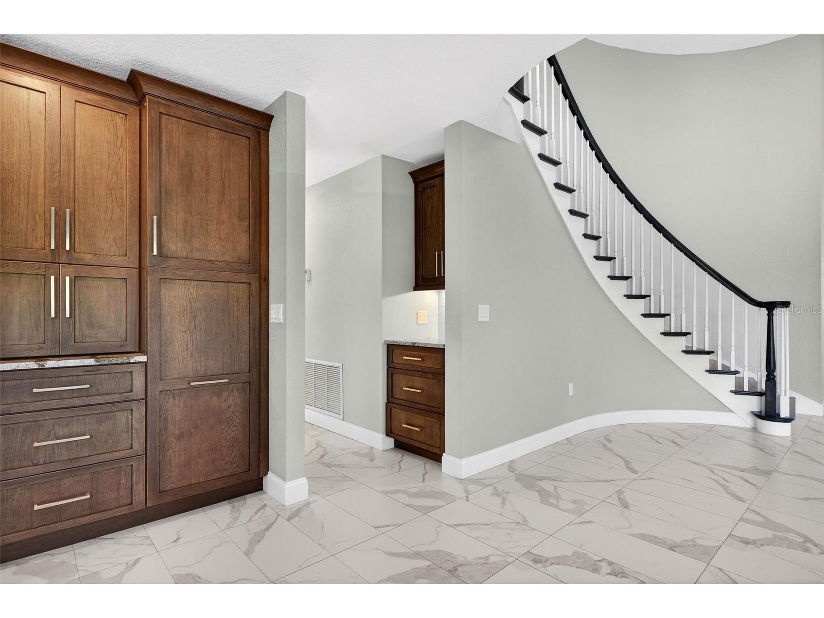 562 Ranger Lane Longboat Key FL 34228 A4675541 image27