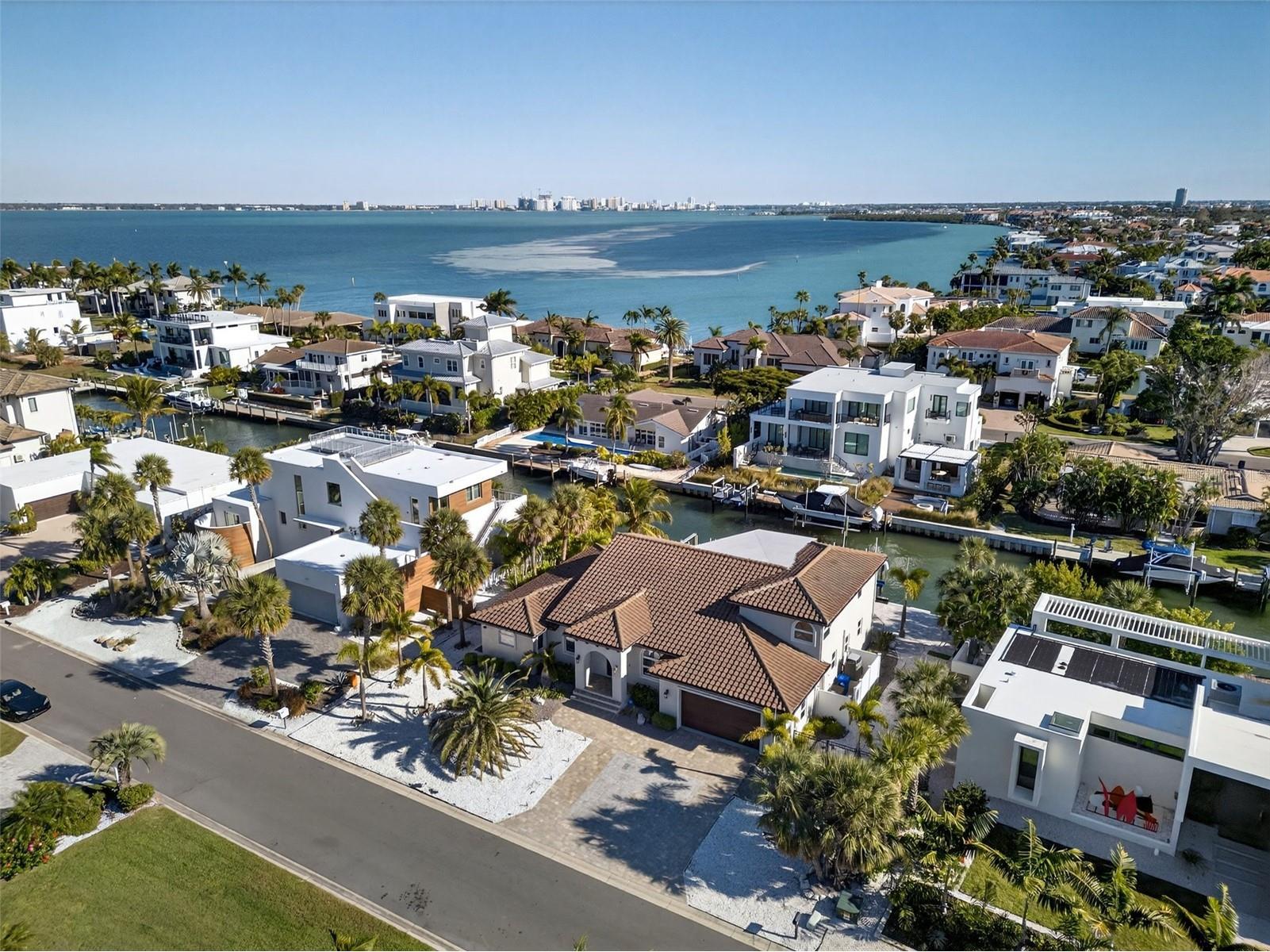 562 Ranger Lane Longboat Key FL 34228 A4675541 image3