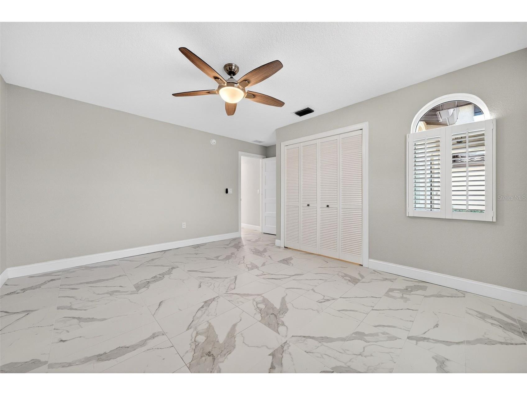 562 Ranger Lane Longboat Key FL 34228 A4675541 image39