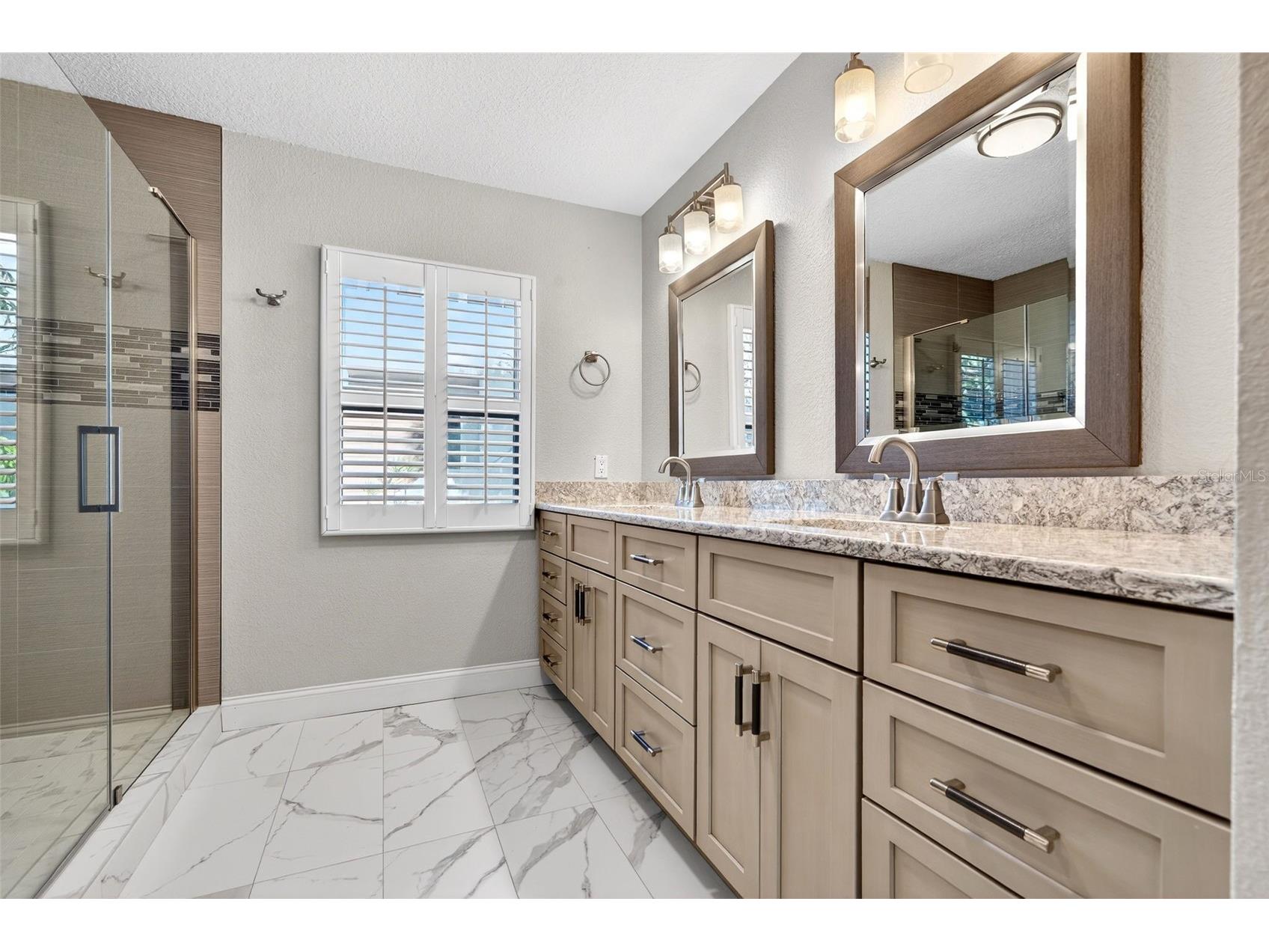 562 Ranger Lane Longboat Key FL 34228 A4675541 image41