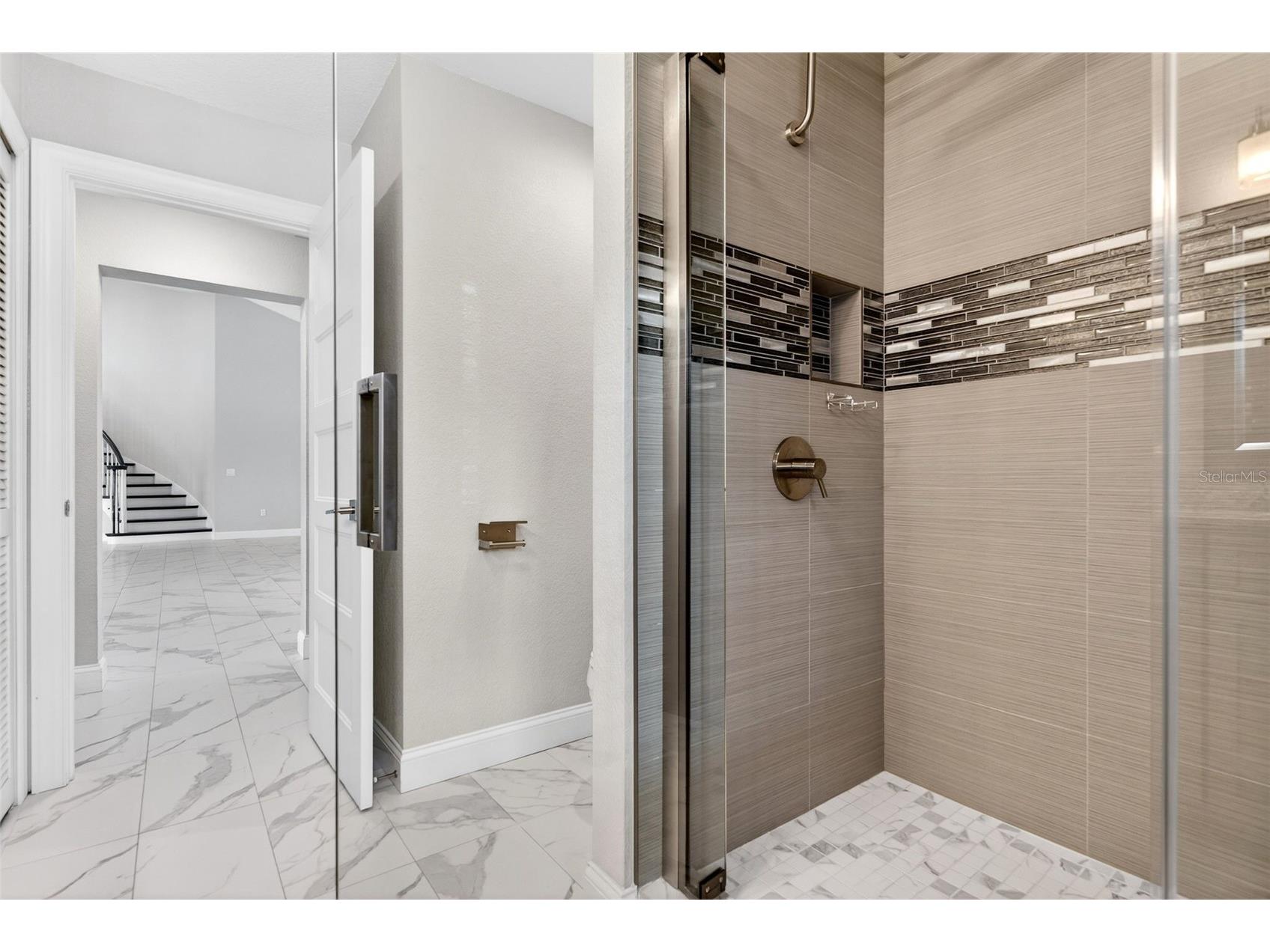 562 Ranger Lane Longboat Key FL 34228 A4675541 image43