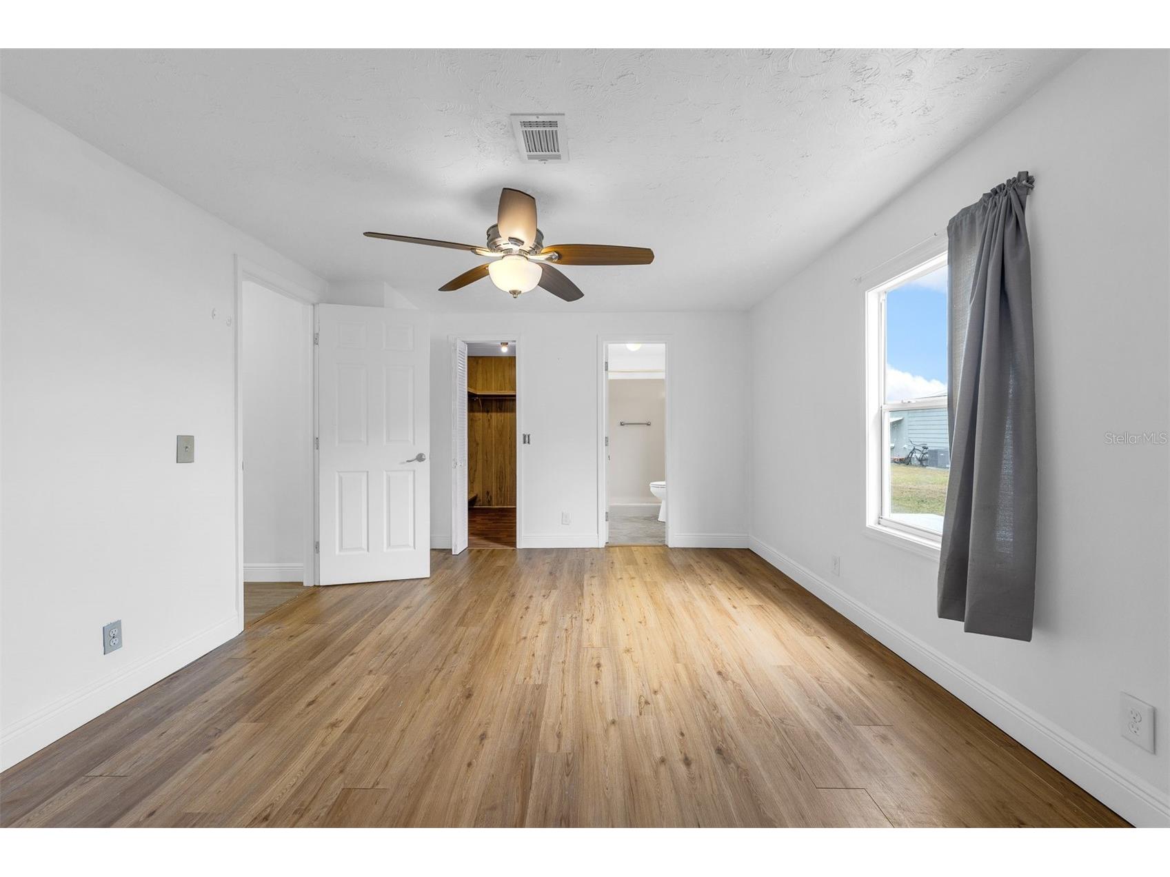 562 Ruth Circle Melbourne FL 32904 O6370554 image10