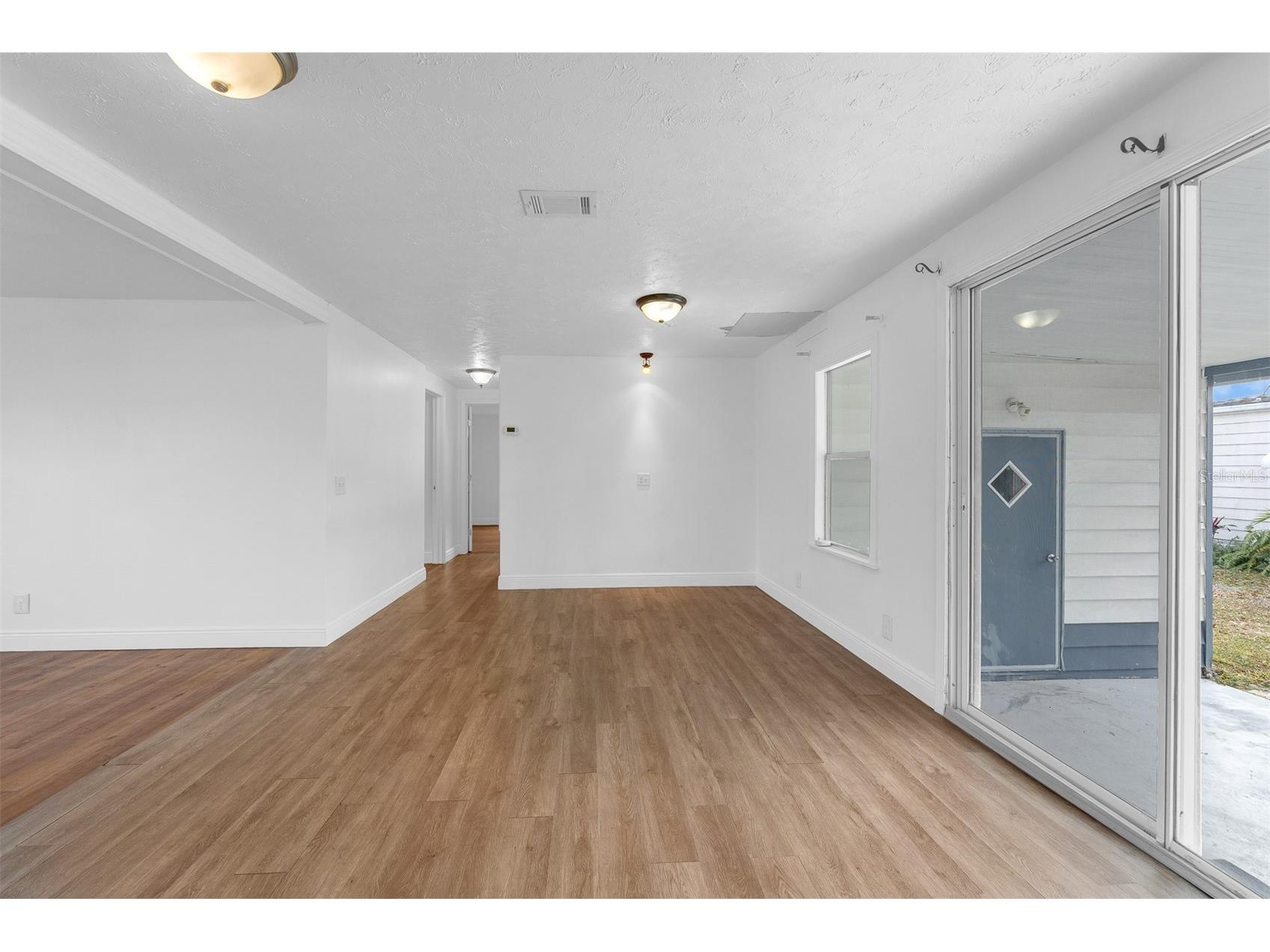 562 Ruth Circle Melbourne FL 32904 O6370554 image7